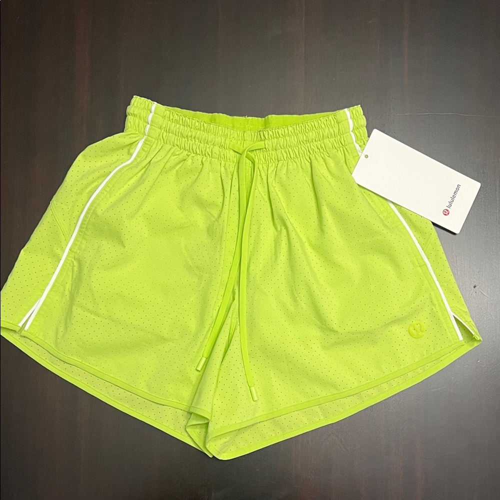 NWT Court Rival HR Short 3” Perforated Size 0 in color Sour Grape and White